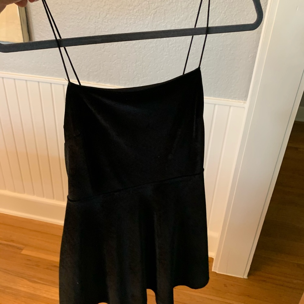 Urban outfitters black velvet dress - Picture 3 of 4